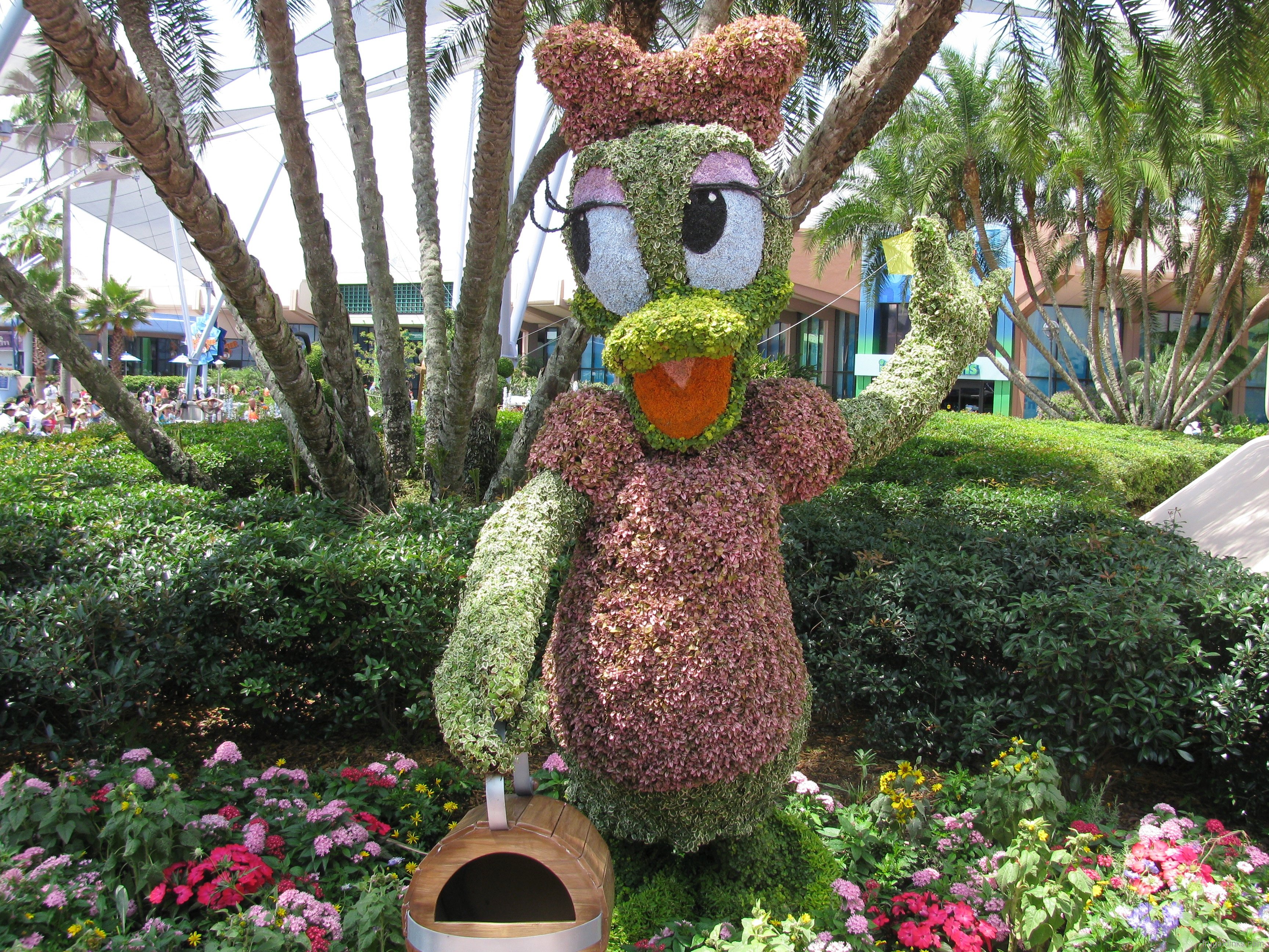 2011-epcot-flower-garden-festival-8