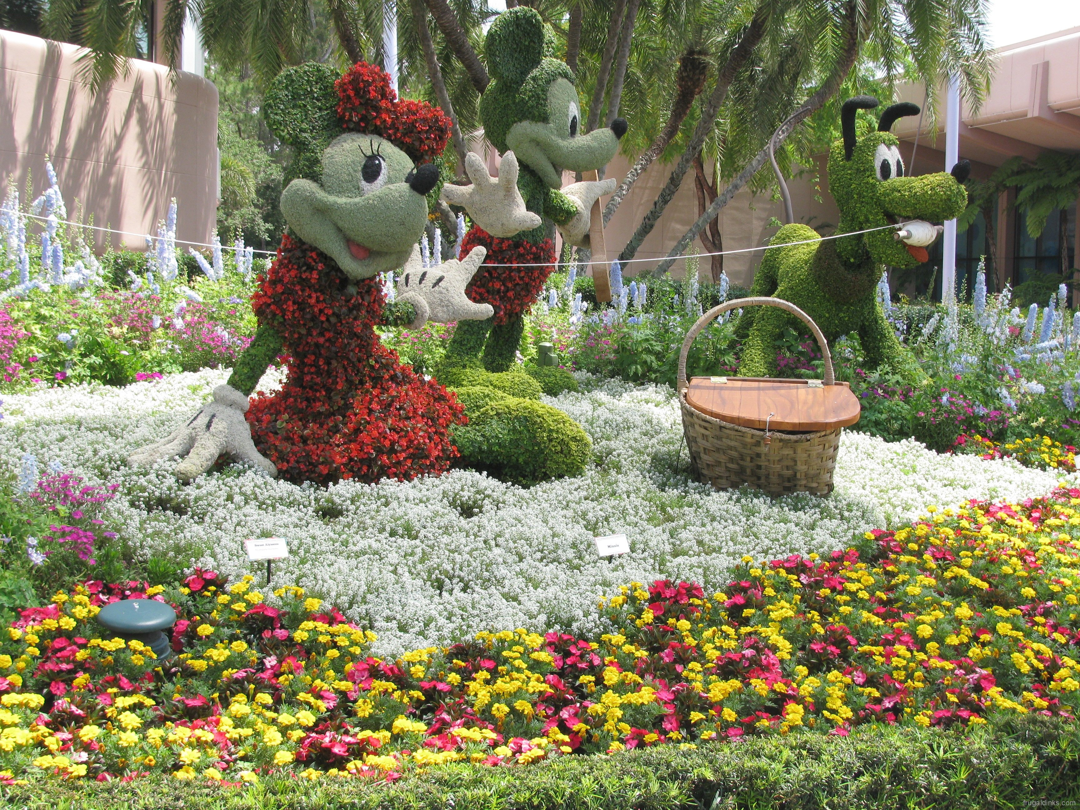 2011-epcot-flower-garden-festival-11