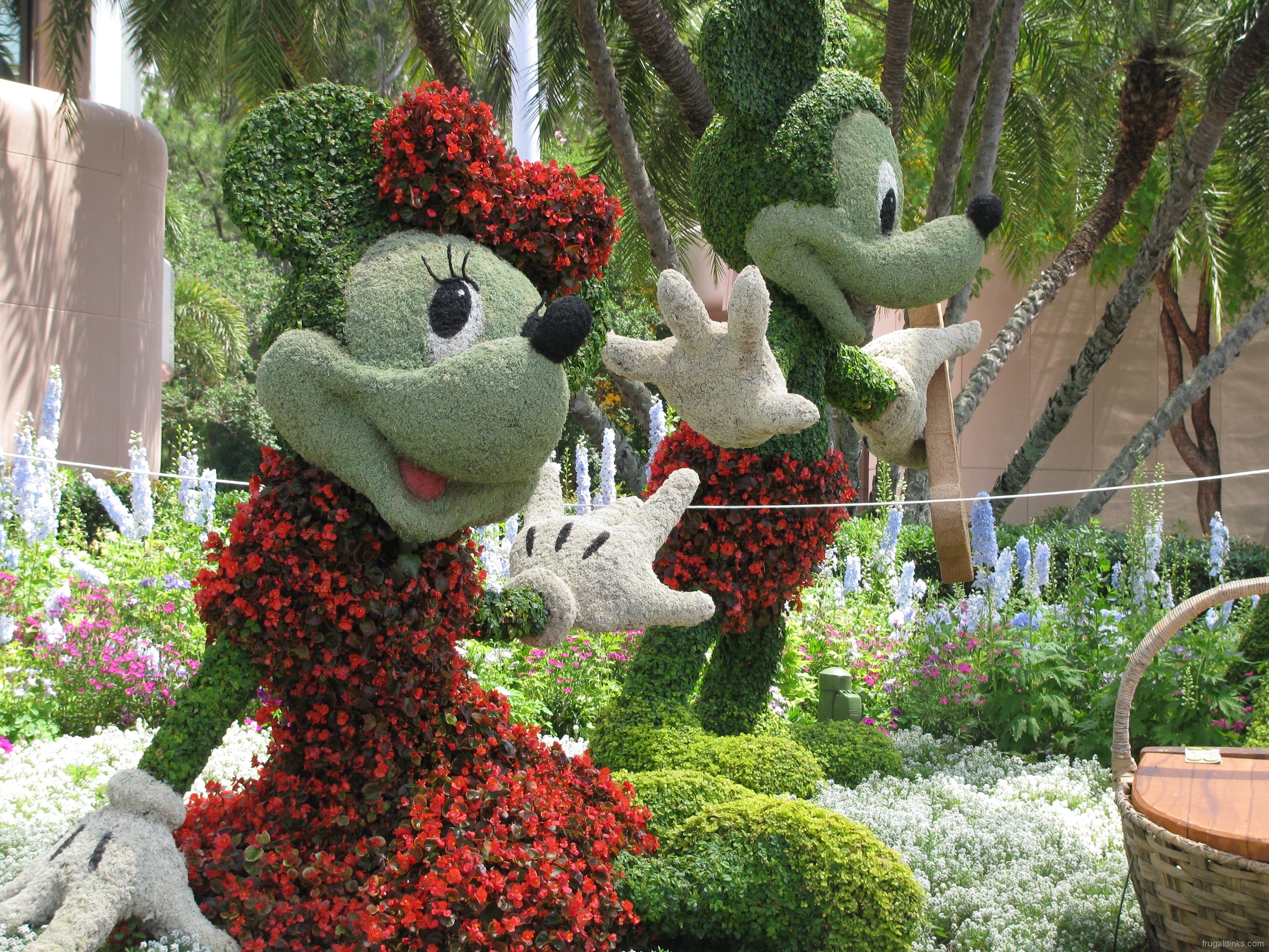 2011-epcot-flower-garden-festival-12