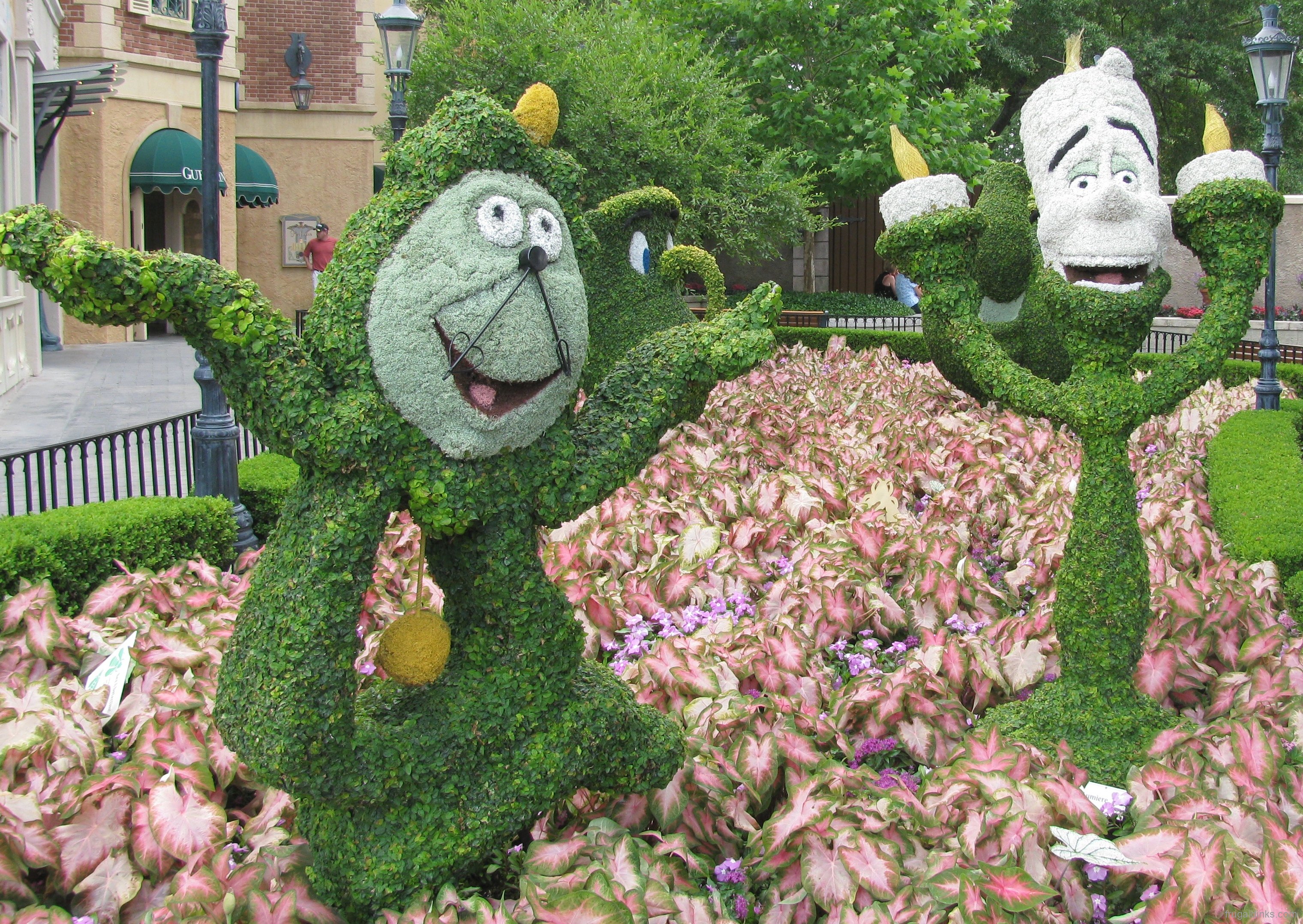 2011-epcot-flower-garden-festival-46