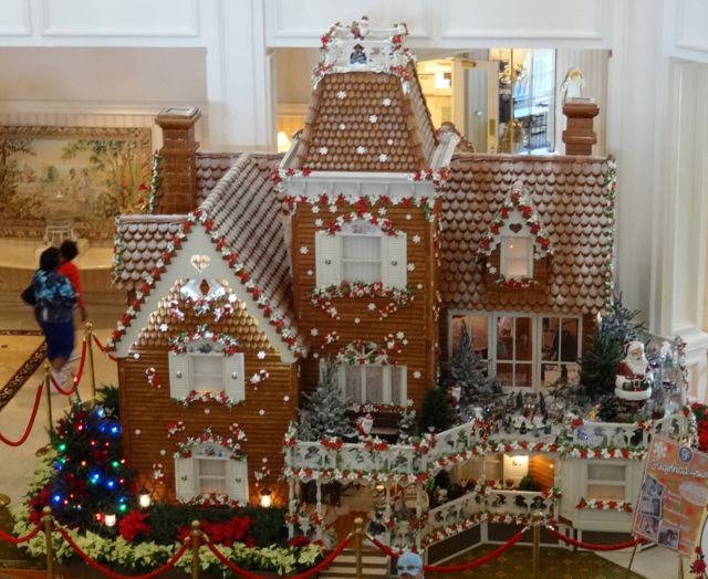 Grand Floridian Resort 2012 Gingerbread House - 2