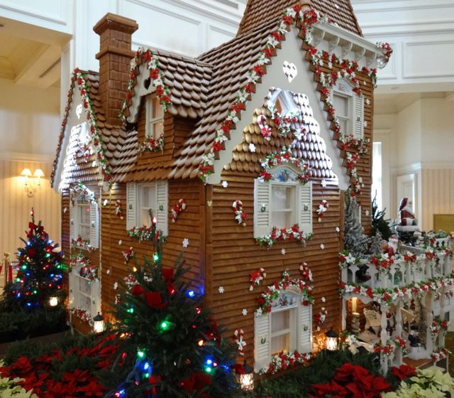 Grand Floridian Resort 2012 Gingerbread House - 4