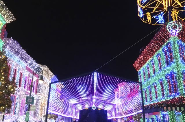 The Osborne Family Spectacle of Dancing Lights 2012 - 07