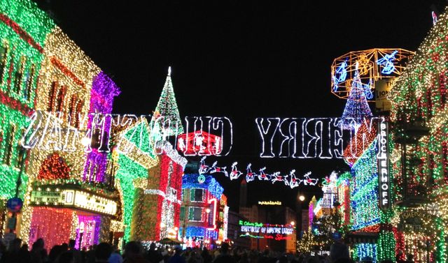 The Osborne Family Spectacle of Dancing Lights 2012 - 13