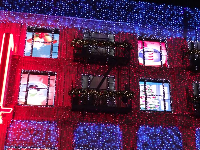 The Osborne Family Spectacle of Dancing Lights 2012 - 15