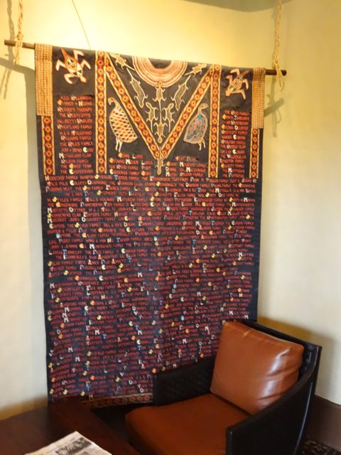 ... there are two Family Hangings, they contain the names of the first families to stay at Kidani Village, they are thus honored in the King's Room