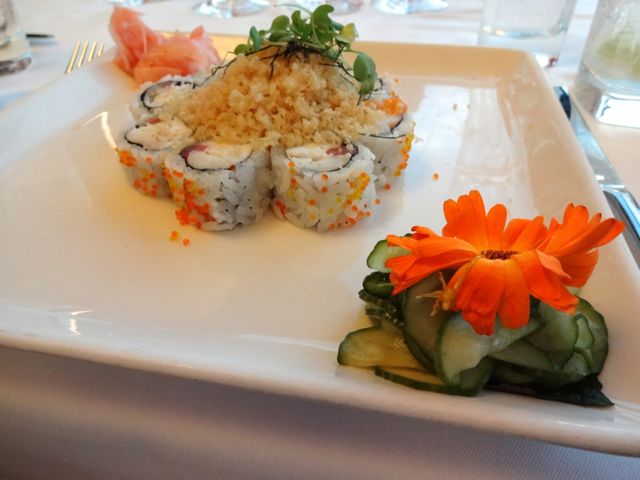 Full Presentation of Spicy Kazan Roll