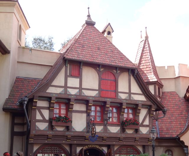 Example of Bavarian architecture in the Germany Pavilion... Remind you of anything? What about the old Fantasyland in Magic Kingdom?