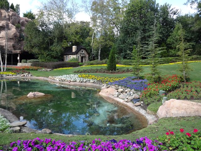 Victoria Gardens modeled on the Butchart Gardens in British Columbia