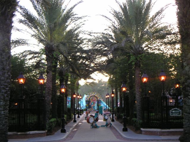 A favorite view from the lobby and Sassagoula Floatworks at Port Orleans French Quarter. This photo is from 2007! The palm trees are MUCH larger these days.