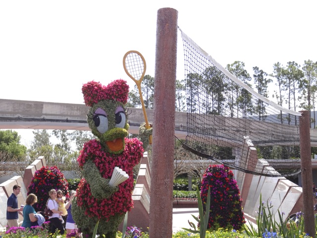 2013 Epcot Flower and Garden Festival Topiary in Future World - 04