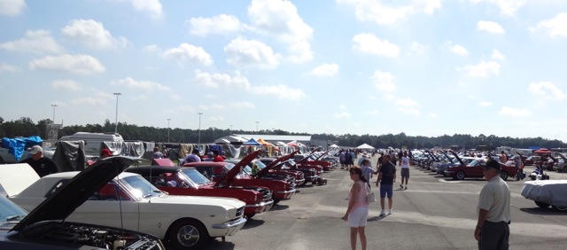 Mustangs at the MickYard 2013 - 02