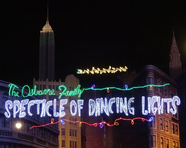The Osborne Family Spectacle of Dancing Lights November 12 2013 - 01
