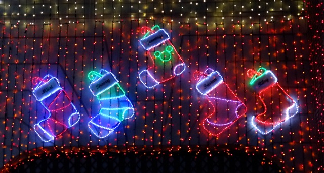 The Osborne Family Spectacle of Dancing Lights November 12 2013 - 02