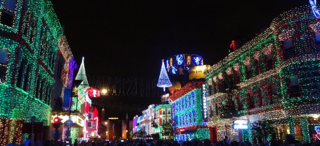 The Osborne Family Spectacle of Dancing Lights November 12 2013 - 03