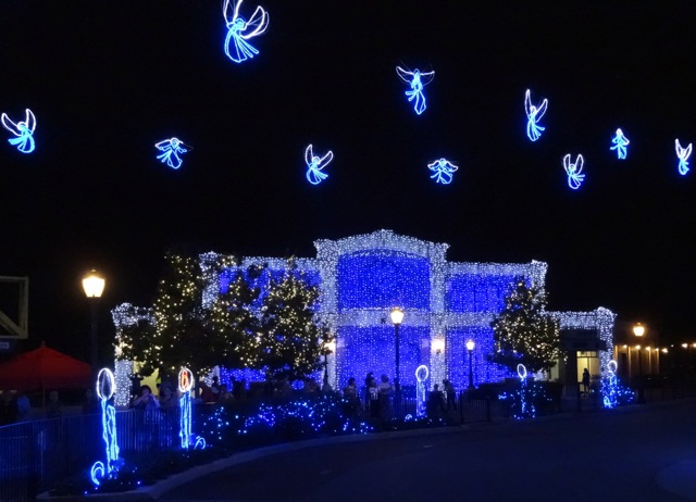 The Osborne Family Spectacle of Dancing Lights November 12 2013 - 10